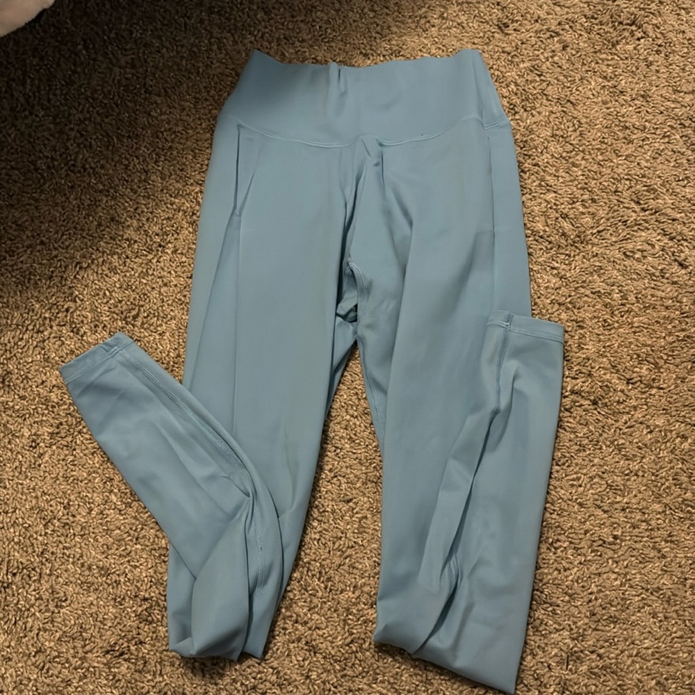 Alphalete leggings